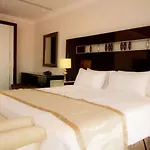 โรงแรม แอลเค รอยอล วิง 3*