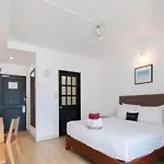The Corner 3*