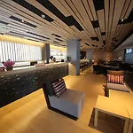 โรงแรม The Sun Xclusive 3*