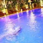 Rita & โรงแรม Pattaya