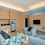 Hotel J
