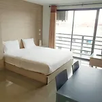 Aparthotel Mooks 2*