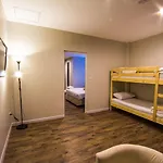 Bett Hotel