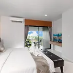 Manhattan - Sha Extra 4* Pattaya