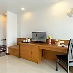 Hotel Manhattan - Sha Extra Pattaya