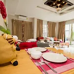 Hotel Tamnak 11br With Privater Pool