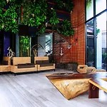 OYO 143 Dday Resotel Pattaya