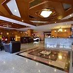 Dynasty โรงแรม
