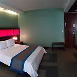 Hotel Long Garden & Pavilions