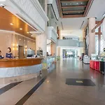 Long Garden & Pavilions Hotel