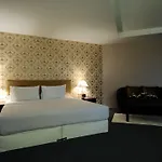Angket Hip Hotel 4*