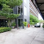 Ploen Pattaya Residence By Tolani