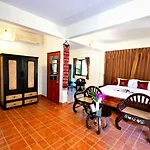 Avila Hotel