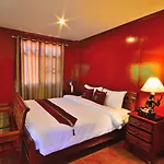 Avila Hotel