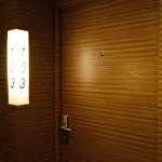 Lodge Honey