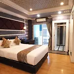 Ktk & 4* Pattaya