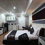 Hotel Ktk & 4*
