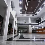 Highfive Hotel Pattaya