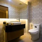 โรงแรม P72 2*