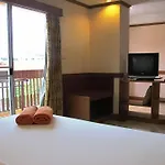 Navin Mansion 3 3*