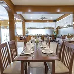 Hotel Sabai 3*