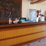 นาวิน แมนชั่น 2 Navin Mansion 2 Pattaya