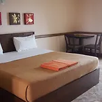 นาวิน แมนชั่น 2 Navin Mansion 2 Pattaya