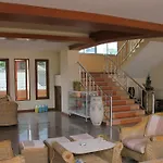 นาวิน แมนชั่น 2 Navin Mansion 2 Hotel 2*