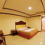 Hotel Golden