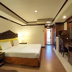 Hotel Golden 2*
