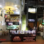 โรงแรม Punyapha Place Pattaya