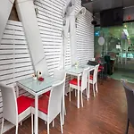 โรงแรม Punyapha Place