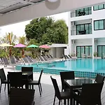 Reddoorz I-talay Hotel Pattaya