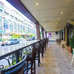 Land Royal 4*