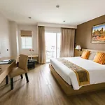 Hotel Adelphi