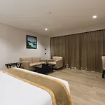Hotel Adelphi