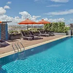 Adelphi 4*