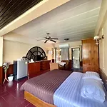 Hotel Nn 2*