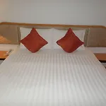 Nautical โรงแรม 3*