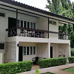 Nautical โรงแรม 3*
