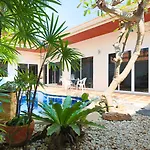 Tortuga Villa *