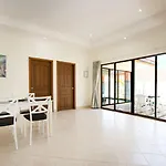 Tortuga Villa