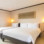 Golden Tulip Essential Hotel