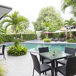 Golden Tulip Essential