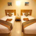 โรงแรม Iris 3*