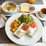 Beverly Mountain Bay, Trademark Collection By Wyndham 5* Pattaya
