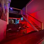Guest house W33d Gallery