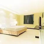 Fourteen Again Inn Pattaya