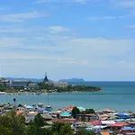 Hotel Ruenthip Pattaya 4*
