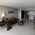Summer Spring Hotel